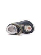 D.D.Step kisfiú "Barefoot" nyitott cipő 22,