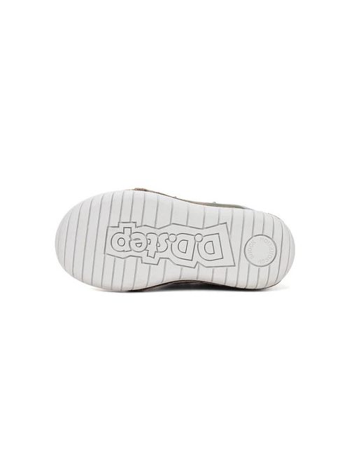 D.D.Step kisfiú Led-es cipő 29,
