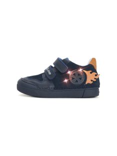 D.D.Step kisfiú Led-es cipő 30,